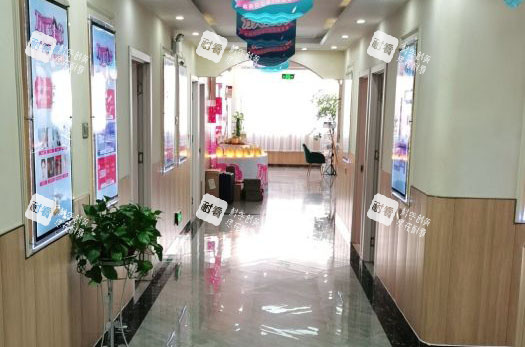 安阳姣点医疗美容走廊环境图
