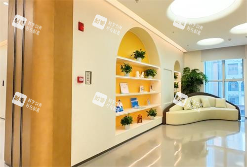 北京维视眼科医院等候区