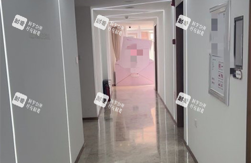 哈尔滨瑞丽医疗美容内部过道环境 哈尔滨瑞丽医疗美容内部过道环境