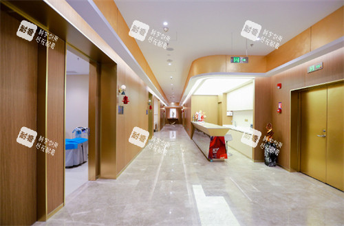 深圳富华医疗美容医院走廊