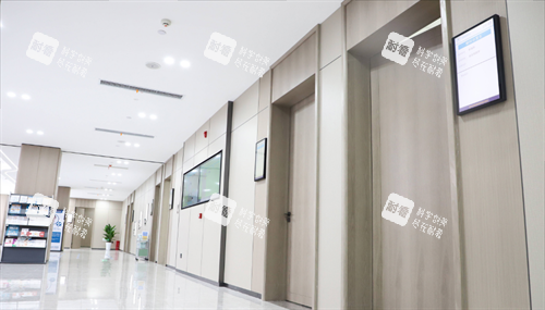 成都双楠医院眼科走廊