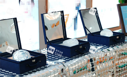 艾斯美乳房假体不同型号