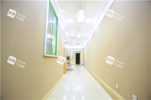 北京润美玉之光医疗美容走廊环境