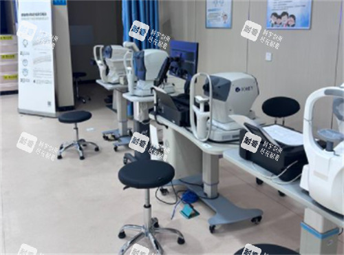 天津滨海国泰眼科医院验光区