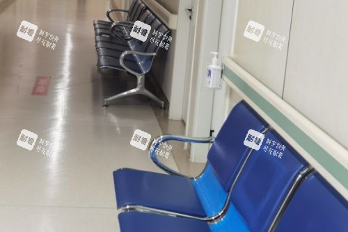 重庆千叶眼科候诊区域