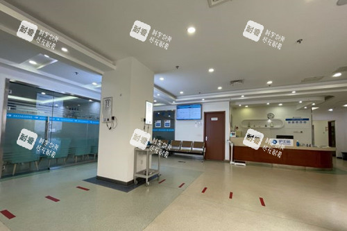 北京华厦民众眼科内部大厅环境