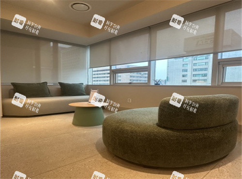 韩国原辰整形外科医院休息区环境