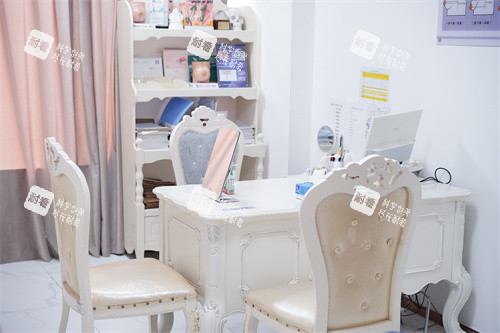 深圳南雅医疗美容门诊部商谈室