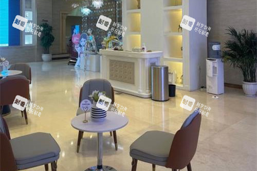 云南昆明韩辰医疗美容医院休息区
