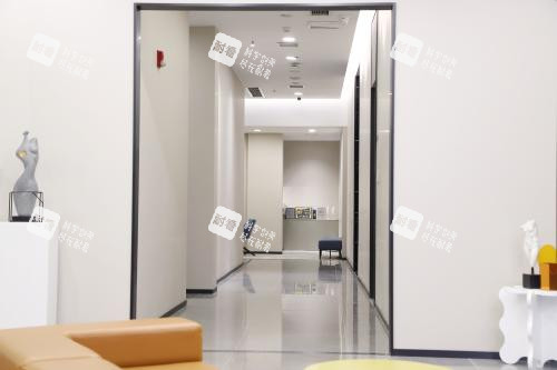 成都怡脂整形医院走廊环境 成都怡脂整形医院走廊环境