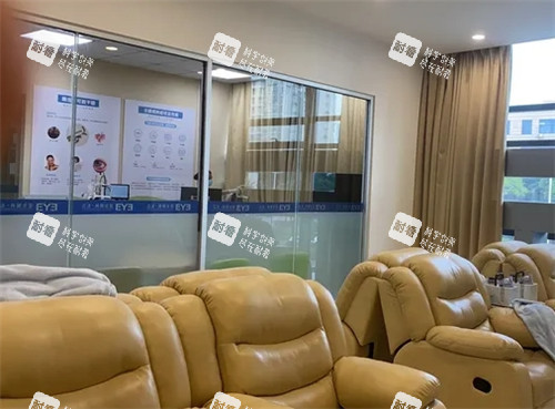 东莞爱尔眼科医院等待区