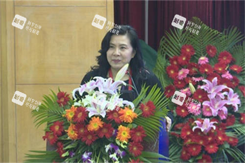 北京中德毛发移植医院徐霞医生