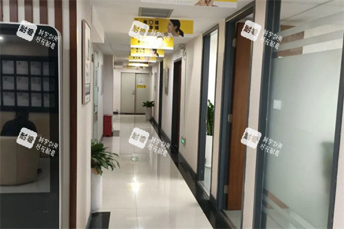 深圳阳光口腔走廊环境.jpg