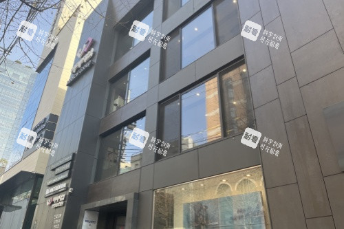 韩国伊美芝整形外科门头