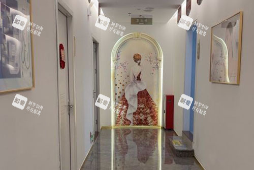 佛山医博士医疗美容走廊环境图 佛山医博士医疗美容走廊环境图