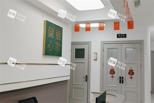 深圳健丽心歌整形楼道区