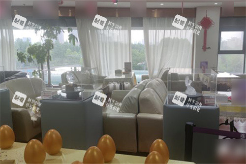 连云港华美整形门诊部(口腔科)休息区.jpg 连云港华美整形门诊部(口腔科)休息区.jpg