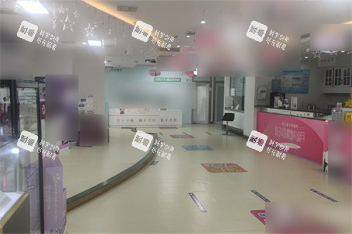 连云港华美整形门诊部(口腔科)大厅.jpg 连云港华美整形门诊部(口腔科)大厅.jpg