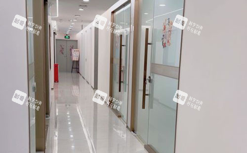 广州至简医疗美容走廊环境图.jpg 广州至简医疗美容走廊环境图.jpg