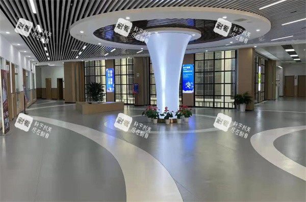 临沂艺生植发大厅.jpg