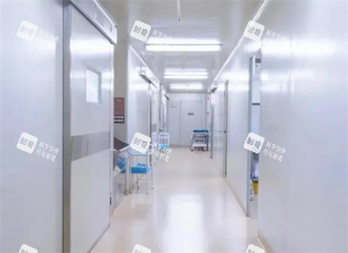 赤峰雅飞悦己医疗美容走廊环境图.jpg