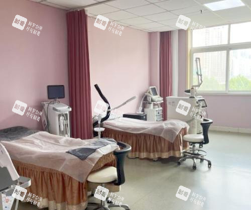 郑州医德佳整形医院治疗仪器.jpg 郑州医德佳整形医院治疗仪器.jpg
