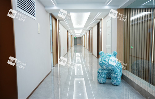 北京丽合医疗美容医院私密整形过道.jpg 北京丽合医疗美容医院私密整形过道.jpg