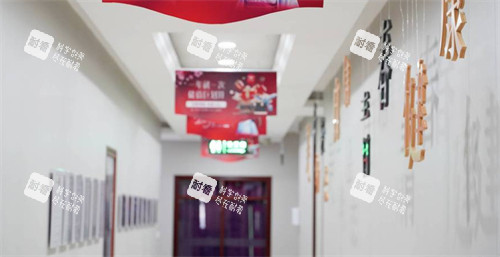 太原丽都整形走廊展示.jpg
