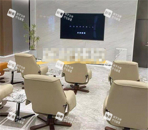 成都现代整形等待区.jpg