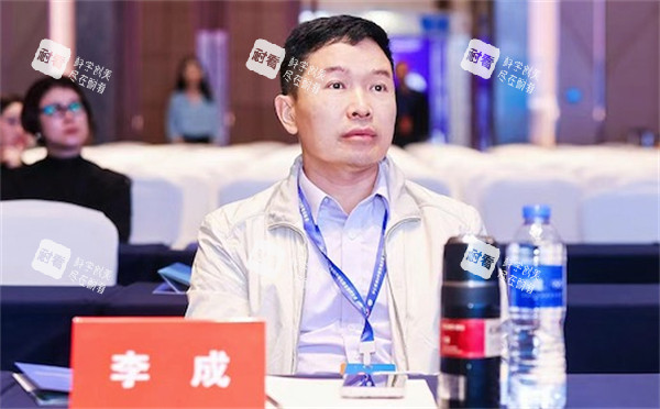 长沙欣姿美医疗美容李成医师.jpg