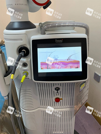 欧洲之星fotona4d设备照.jpg 欧洲之星fotona4d设备照.jpg