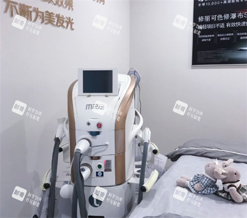 成都爱美新生·香港新生医学整全皮肤美容m22光子施术区.jpg 成都爱美新生·香港新生医学整全皮肤美容m22光子施术区.jpg