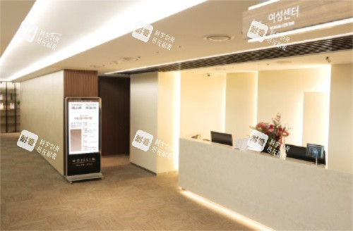 韩国毛杰琳植发前台.JPG 韩国毛杰琳植发前台.JPG