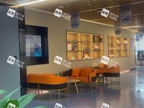 汉中佳佰丽医疗美容等候环境.jpg