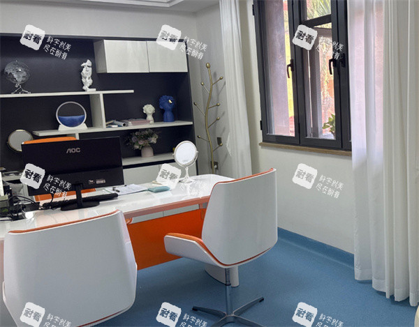 西双版纳新生医疗美容面诊室.jpg 西双版纳新生医疗美容面诊室.jpg