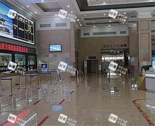 成都友谊医院大厅图.jpg 成都友谊医院大厅图.jpg