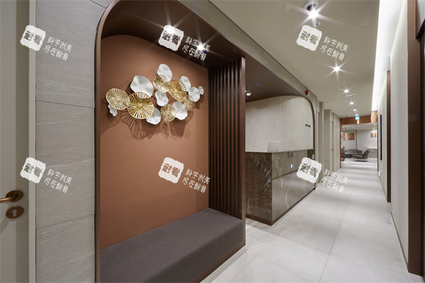 釜山thefirst总店过道环境.jpg 釜山thefirst总店过道环境.jpg