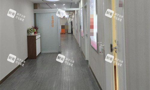 聊城多美医疗美容走廊图.jpg 聊城多美医疗美容走廊图.jpg