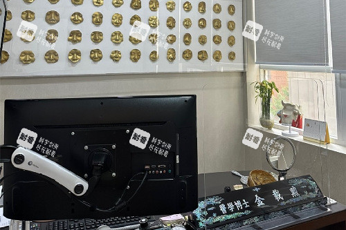 韩国431整形医院外观.JPG 韩国431整形医院外观.JPG