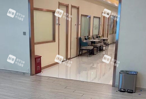 淮安苏王医疗美容大厅环境实拍图.jpg