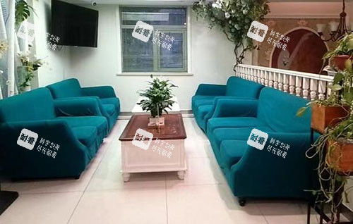连云港媚眼整形大厅休息区.jpg 连云港媚眼整形大厅休息区.jpg