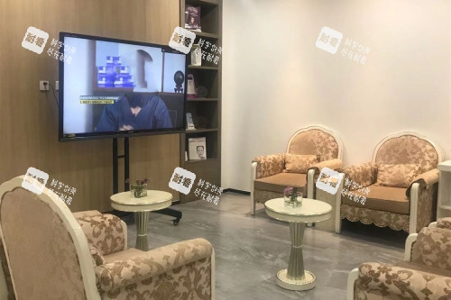 大连美天整形休息室.jpg 大连美天整形休息室.jpg