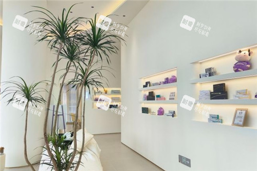 贵阳月上医疗美容诊所展示区.jpg 贵阳月上医疗美容诊所展示区.jpg