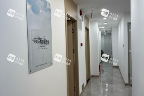 北京贞美医疗美容医院走廊.jpg