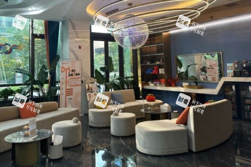 北京菲庭医疗美容候诊区域.jpg 北京菲庭医疗美容候诊区域.jpg