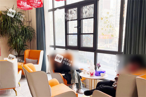荆州汇美医疗美容休息区.jpg 荆州汇美医疗美容休息区.jpg