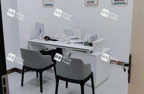 淮北爱美尔医疗美容商谈室.jpg 淮北爱美尔医疗美容商谈室.jpg