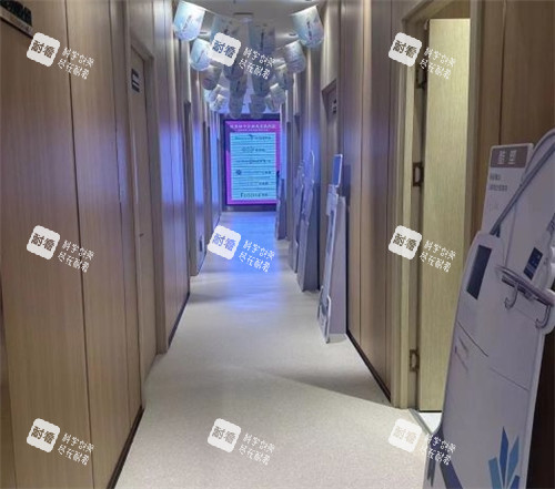 沈阳悦美格整形走廊环境.jpg