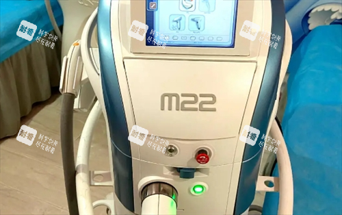 沈阳悦美格整形光电仪器展示.png