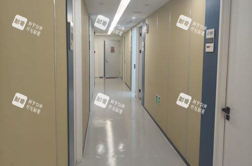 北京冰新丽格整形走廊环境实拍图.jpg 北京冰新丽格整形走廊环境实拍图.jpg
